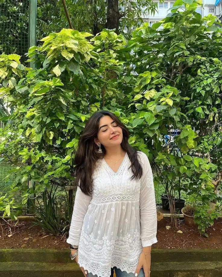 real girl dp for whatsapp