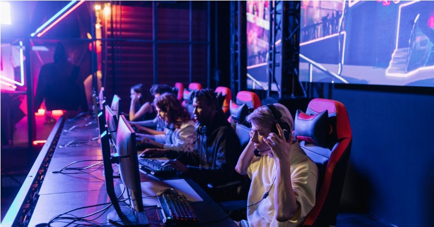 How Online Gaming Became a New Kind of Digital Social Life