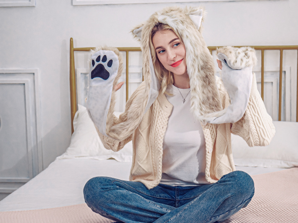 Snuggle Up in Style: Cozy Animal Hat Scarves for Ultimate Comfort & Warmth