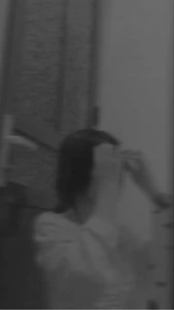blurry face girl
