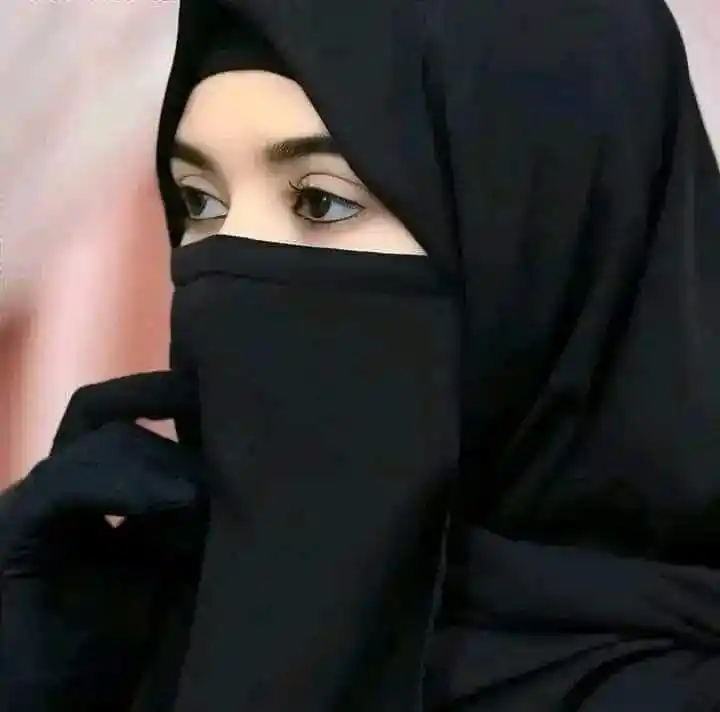 Stylish Instagram Hijab Dp